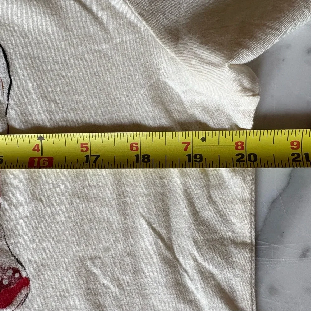 J Crew BU484 NWT Holiday cats dogs Pets Stockings Cotton Collector's T-Shirt L